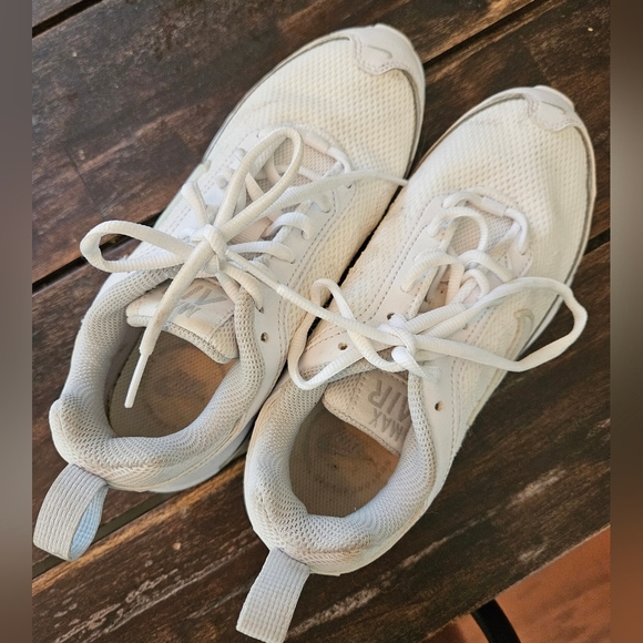 Women's Nike Air Max - Picture 10 of 10